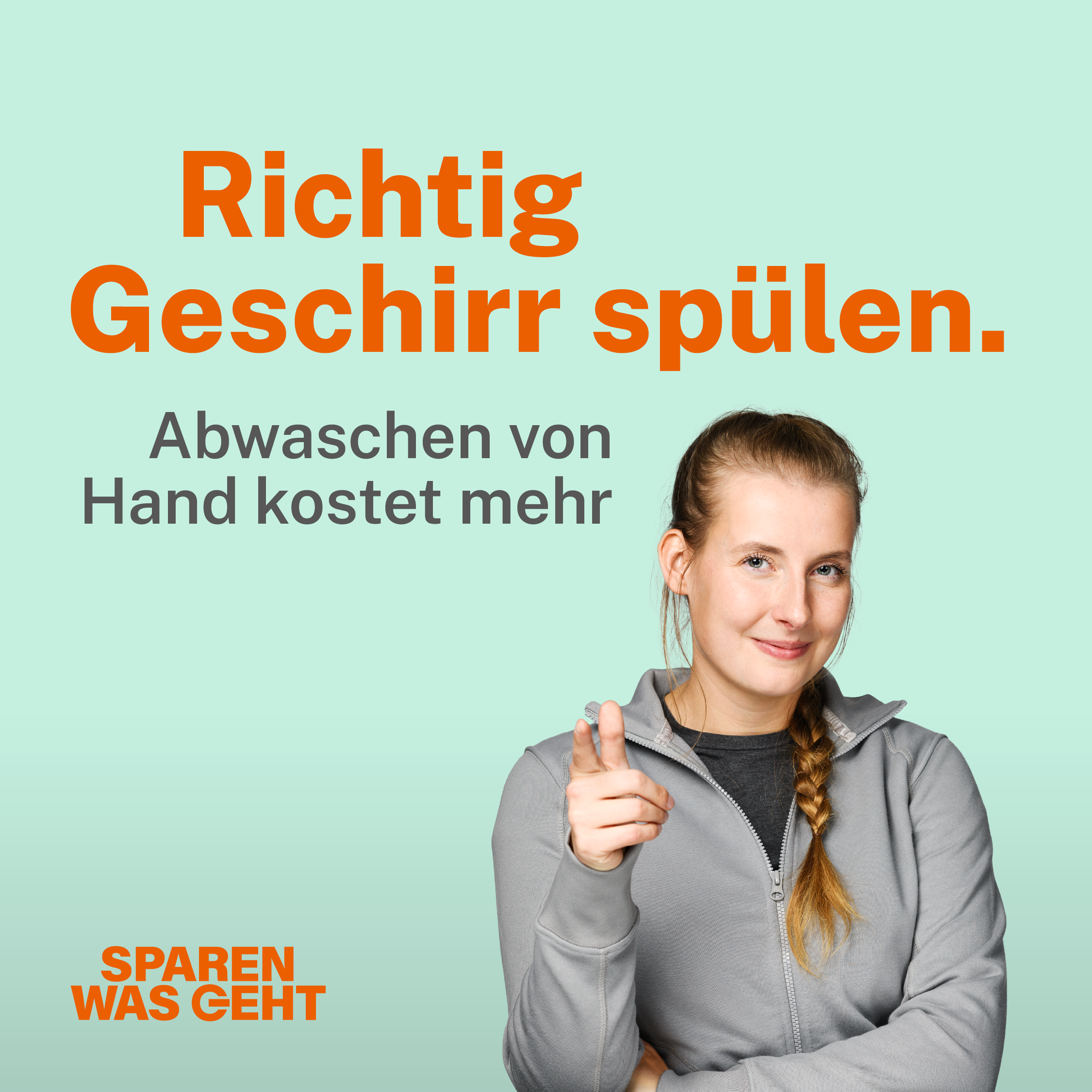 Frau Geschirr spülen